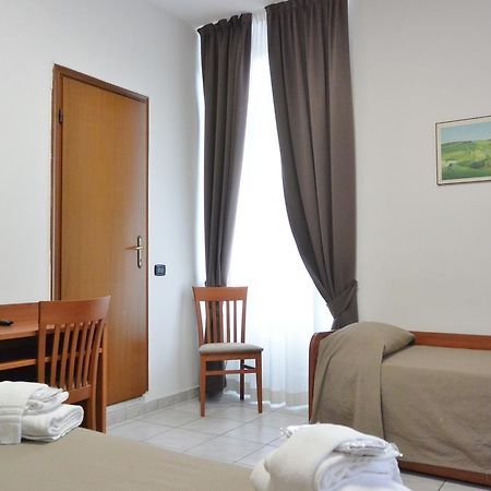 Hotel Trentina Milano Eksteriør billede