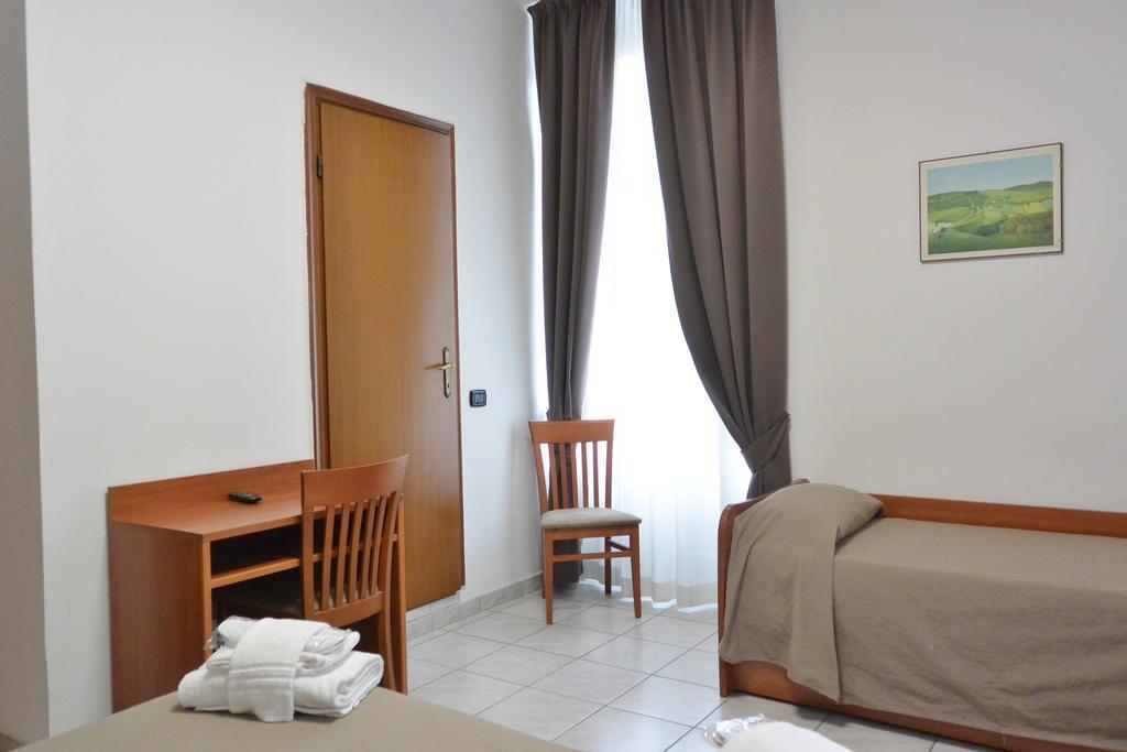 Hotel Trentina Milano Eksteriør billede