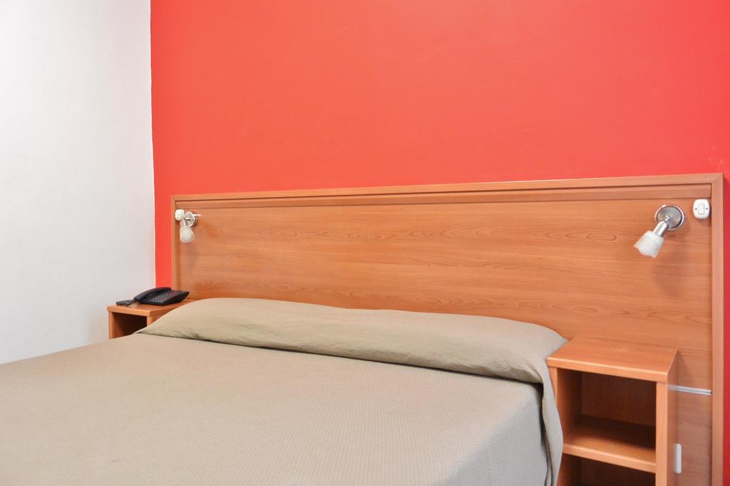 Hotel Trentina Milano Eksteriør billede